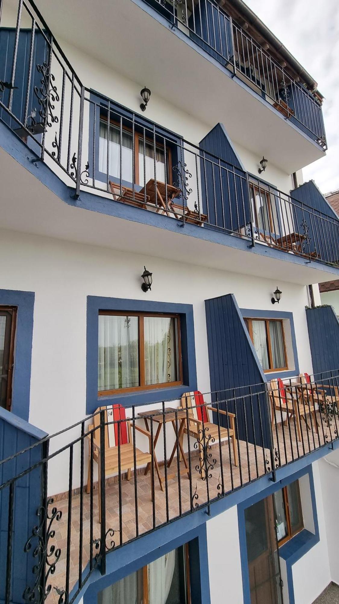 Hotel Pensiunea Casa Pescarului 3*